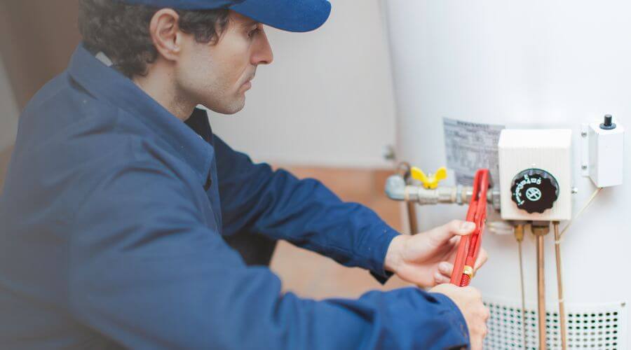 Expert burst pipe repair services in Nevada, IA